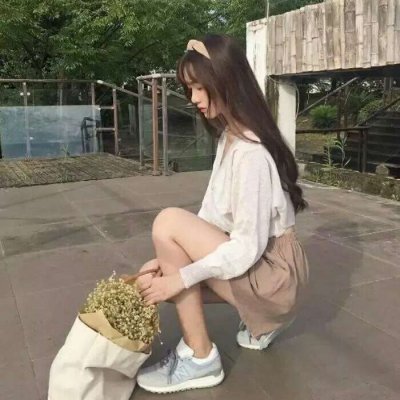 QQ头像女生女王范