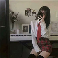 女头学生装唯美